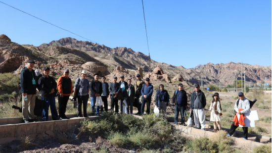 以翰墨行走江山 以图画铸就史诗——“走遍中国”写生创作行径甘肃段圆满收官