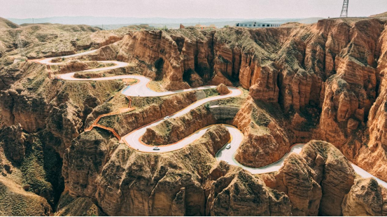以翰墨行走江山 以图画铸就史诗——“走遍中国”写生创作行径甘肃段圆满收官