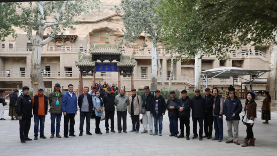 以翰墨行走江山 以图画铸就史诗——“走遍中国”写生创作行径甘肃段圆满收官